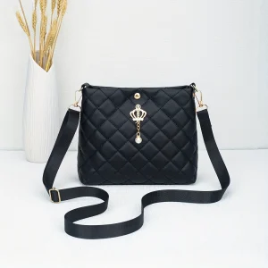 Women Pearl Shoulder Bags Small Satchel Simple Design Female Crossbody Bag Soft PU Leather Flap Bag Messenger Bags Sac Femme Ins